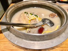 -雾山韩式烤肉·海南糟粕&椰子鸡火锅·海景餐厅(三亚绿发山海天JW万豪酒店)