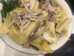 鸡鸭和乐-鸢飞潍坊菜馆(鸢飞大酒店)