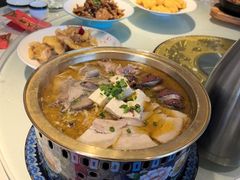-八大碗·地道东北菜(白塔堡店)