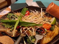香茅草烤罗非鱼-云海肴·汽锅鸡·云南菜(苏州中心店)