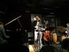 -东岸Cafe 爵士俱乐部