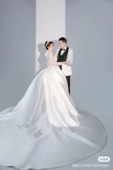 -青禾蒙娜丽莎婚纱摄影(武汉总店)