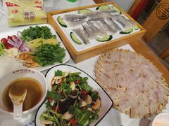 -官塘锋记鱼生·生腌·砂锅粥(牌坊街店)