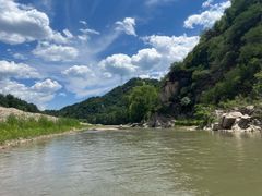 -紫荆关长城漂流