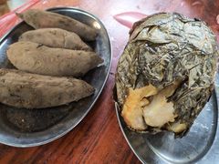 -御霞苑泥烩鸡休闲农庄