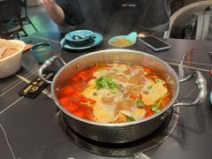 -老城鲜·小海鲜贝贝煲火锅(壹方城店)