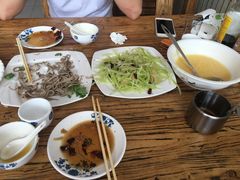 -溢心园香河肉饼总店