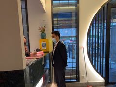 -荷塘秋月·本帮江浙菜(国权路店)