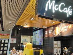-麦当劳(中二横路店)