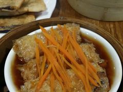 鲜虾腐竹卷-巴扎美食·新疆菜·西域歌舞表演餐厅(新疆大厦店)