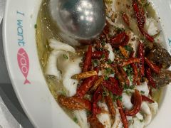 -姚姚酸菜鱼·金戈戈香港豉油鸡(喜荟城联名店)
