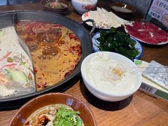 -萍姐火锅·公路夜市(武汉首店)