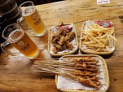 -汉森熊啤酒屋(雨耕山店)