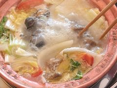 -阿婆情腊排骨火锅(金虹路店)