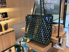 -星巴克(北京中关村北京国际店)