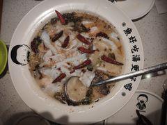 -江渔儿酸菜鱼(港湾1号店)