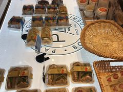 -巴黎贝甜(宜山路店)