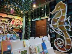 -钟书阁(松江泰晤士小镇店)