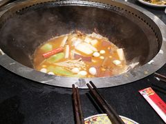 -地锅公社·现炒地锅鸡·地锅鱼·夜宵(罗锦路店)