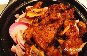 Braised Beef Brisket in Clay Pot