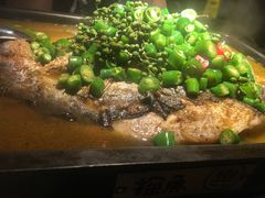 -探鱼·鲜青椒爽麻烤鱼(广州花都来又来店)