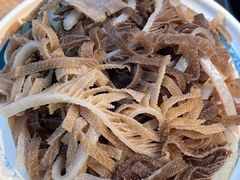 -洞庭洲·防空洞火锅·烧烤·铜锅涮肉(新百广场店)