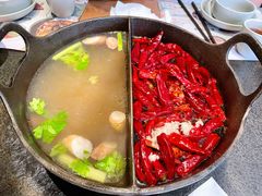草本鸳鸯锅-盡膳口福跷脚牛肉火锅(晶耀前滩店)