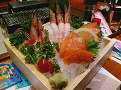 -肉魁屋·烧肉·烧鸟·酒场(高新店)
