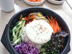 -拌来拌去石鍋拌飯(文鼎店)