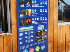 -怀托摩萤火虫洞