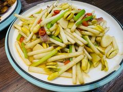 -民间瓦缸煨汤館(嵩山路店)