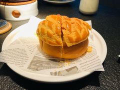 菠萝包-蝴蝶里·粤菜·点心(滨江龙湖店)
