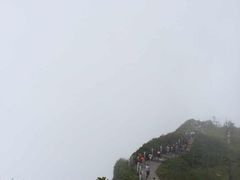 -峨嵋山金顶