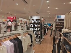 -优衣库(上海颛桥万达广场店)