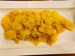 菠萝咕噜里脊肉-四季暖堂·融合江浙菜(N1955创业园店)