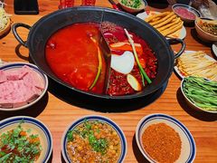 -胖三嬢·呱呱老火锅(北京总店)