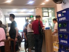大堂-白玉兰小吃(新村路店)