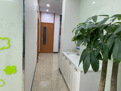 -茂菊口腔连锁(浦东南路店)