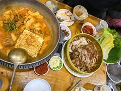 -喇喇排骨火锅·传统韩式脊骨汤(望京西园总店)