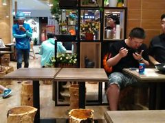大堂-好人民间小吃·番茄鱼酸菜鱼(木渎悠方店)