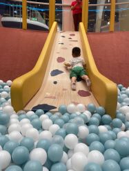 -奈尔宝·儿童乐园·亲子餐厅(鄞州万达店)