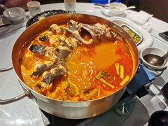 凯里酸汤鱼火锅锅底-泉味道贵州厨房(三里河店)