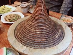 -滇香肴·云南菜蒸汽石锅鱼(云南北路店)