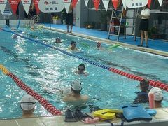 -美再晨游泳馆(新江湾店)