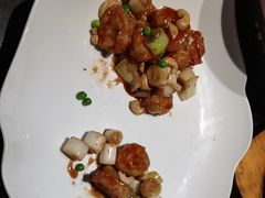 -鸽子侯·家宴·平价海鲜(市图书馆店)