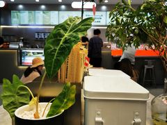 -喧闹·东方大气茶(鹅岭二厂店)