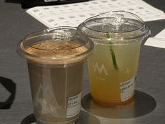 -M Stand(深圳龙岗万科广场店)