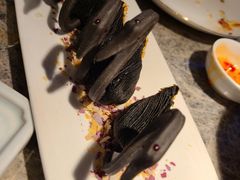 黑天鹅榴莲酥-悦秀·高级粤菜