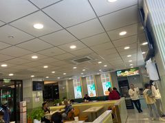 大堂-田三卷馍(火车站店)