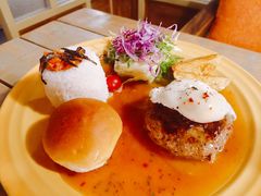 汉堡牛排-Cafe Alice咖啡爱丽丝(奥城店)